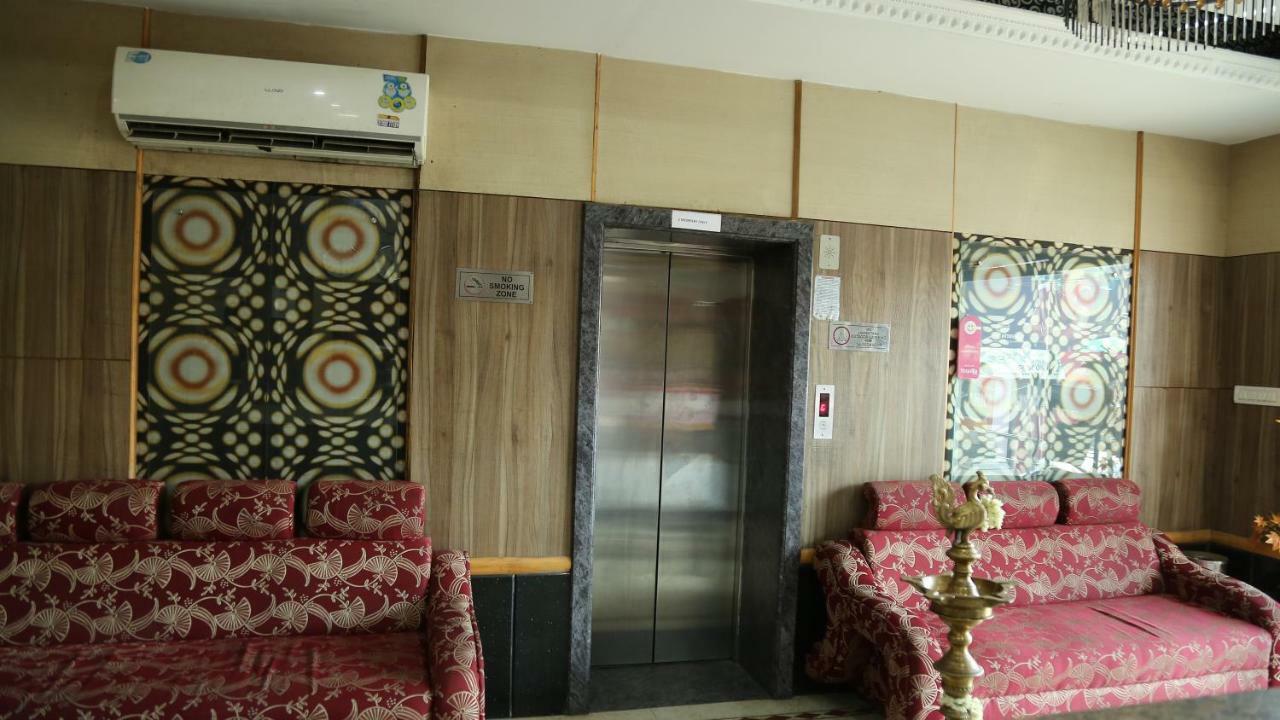 Sriannamalaiyar Residency Hotel Велор Екстериор снимка