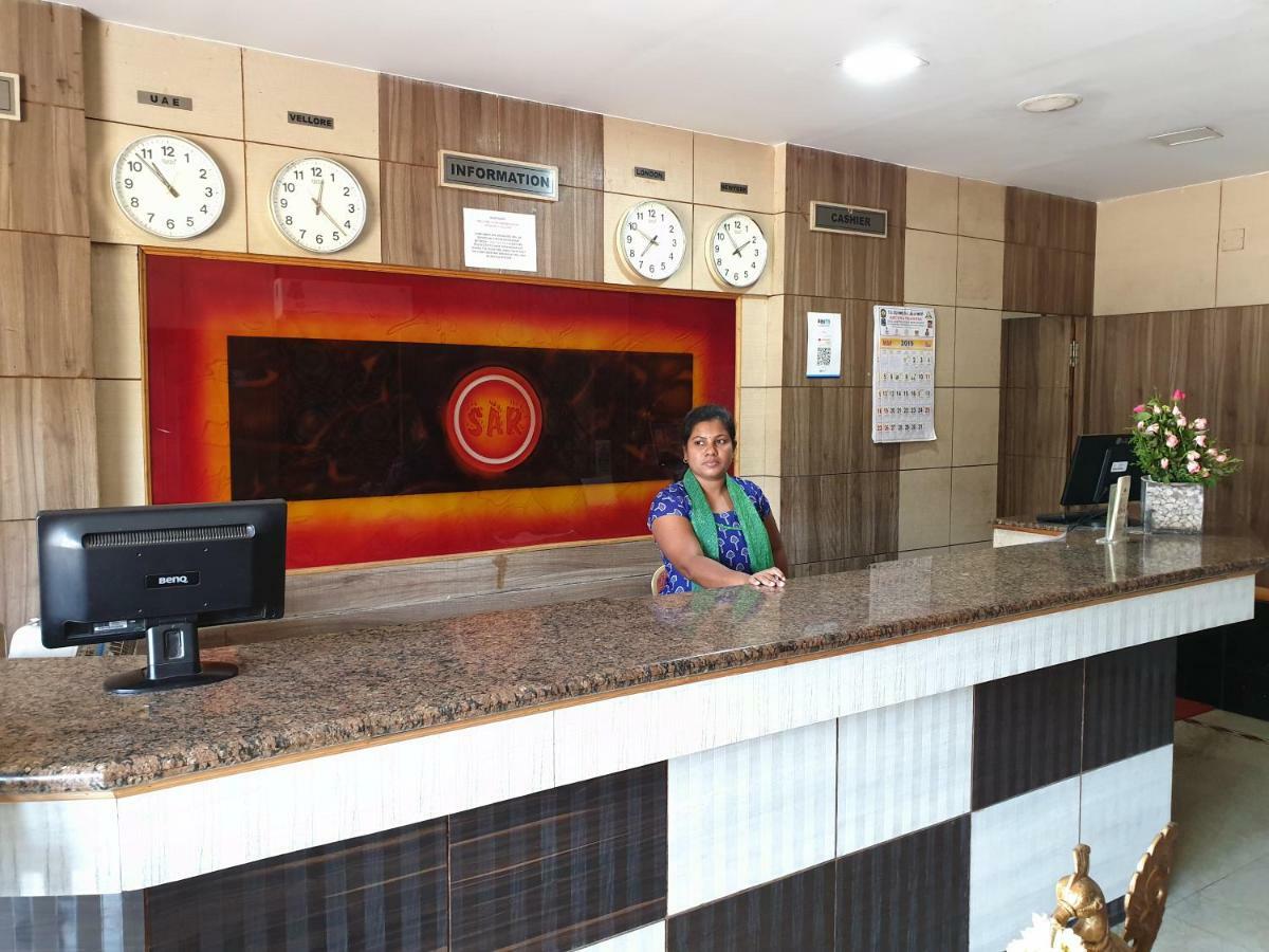 Sriannamalaiyar Residency Hotel Велор Екстериор снимка